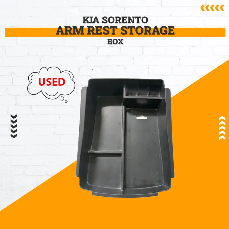 Used Kia Sorento Arm Rest Storage Box - Mats Not Available And Rough Condition 1