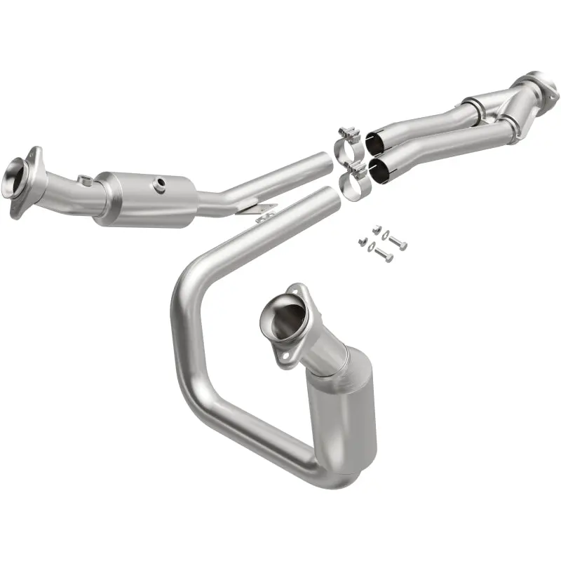 Magnaflow Direct-Fit Catalytic Converter For 2015–2017 Ford Transit-150 (3.7L Engine) 1